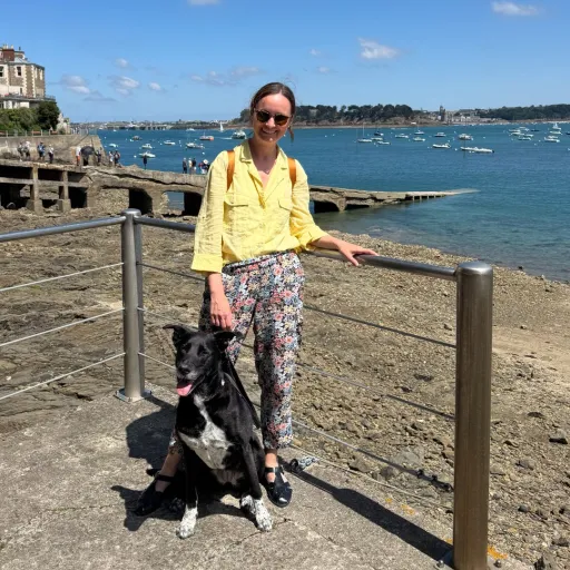 Interview with Agnes Gronwald from Travel on the Reg: Traveling with Your Dog: Tips and Best Practices for Pet-Friendly Travel